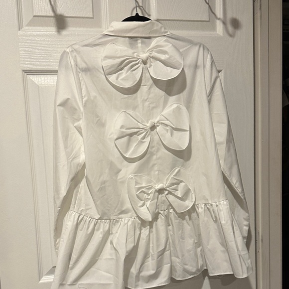 Anthropologie Cream Button-Up Blouse with Bows on back - Picture 5 of 6